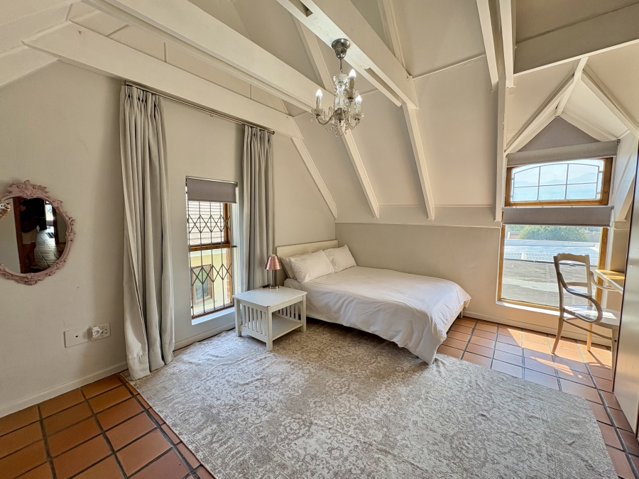 4 Bedroom Property for Sale in Hoog En Droog Western Cape